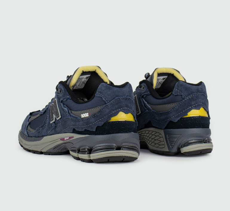 new-balance-2002r-eclipse-16699-3 new-balance-2002r-eclipse-16699-3