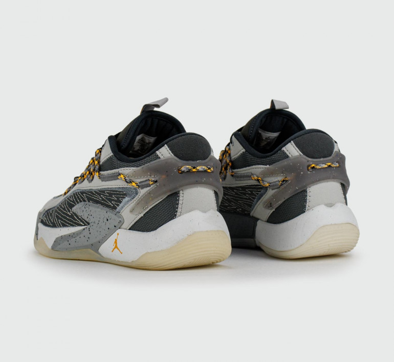 air-jordan-luka2-smoke-grey-s26022-3 air-jordan-luka2-smoke-grey-s26022-3