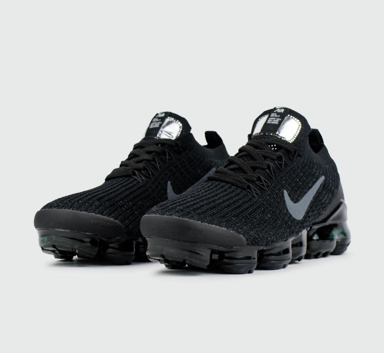 nike-air-vapomax-flyknit-black-14796-2