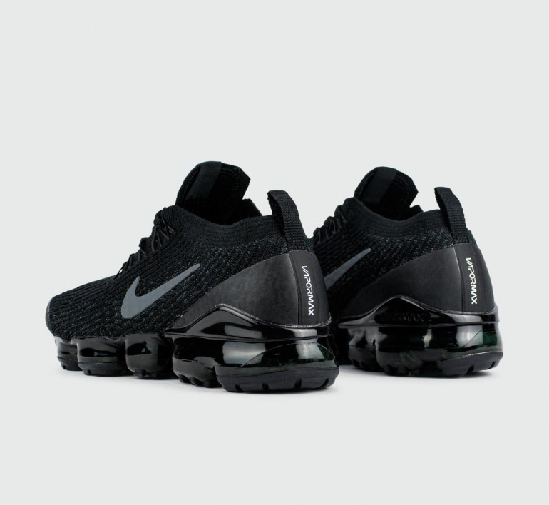 nike-air-vapomax-flyknit-black-14796-3