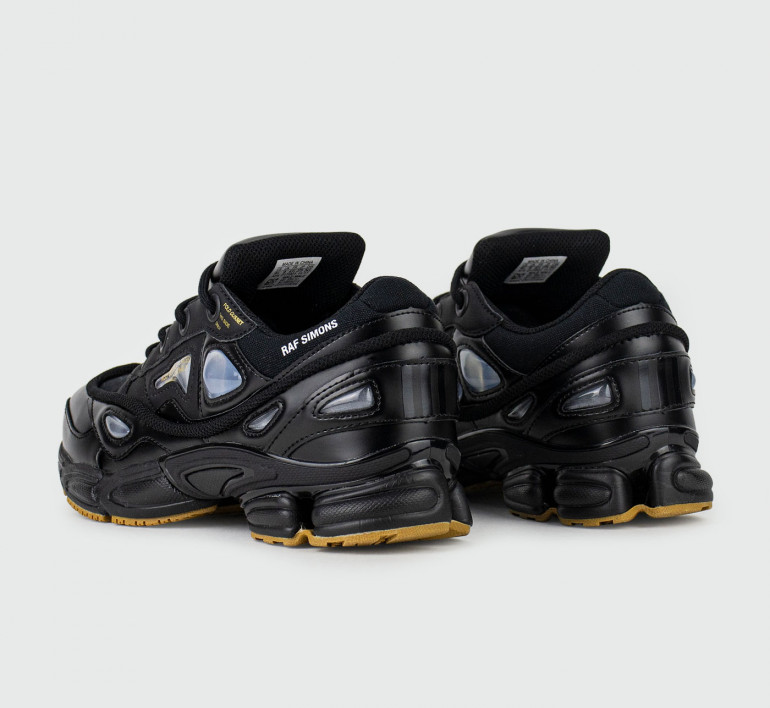 adidas-ozweego2-raf-simons-black-gum-17247-3