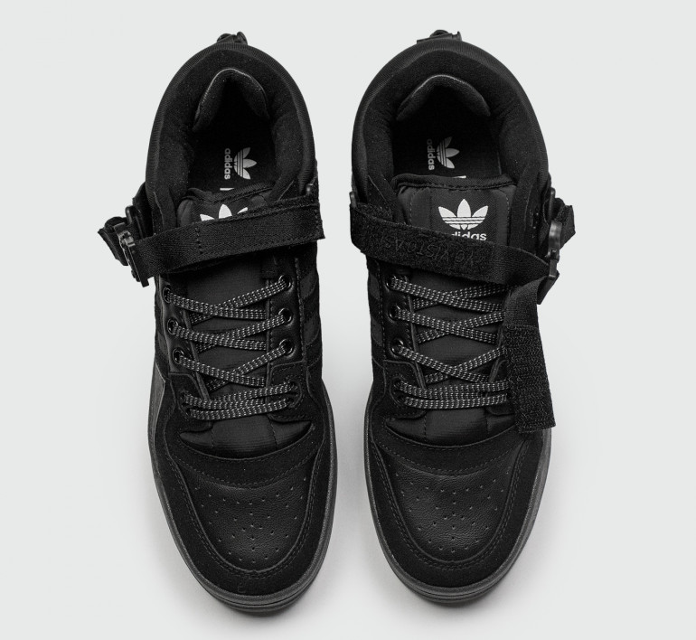 adidas-forum-low-bad-bunny-black-s22159-6
