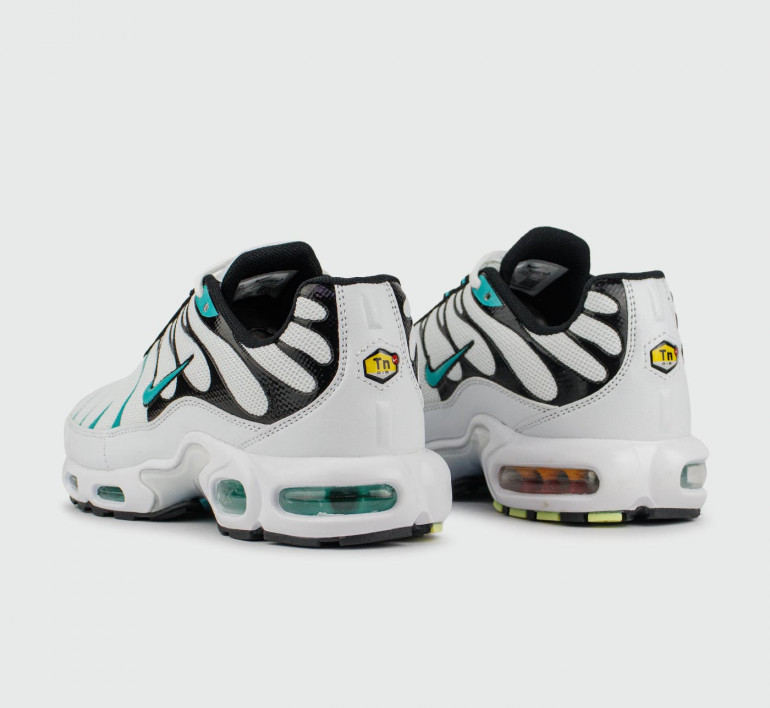 nike-air-max-plus-tn-white-s25283-3