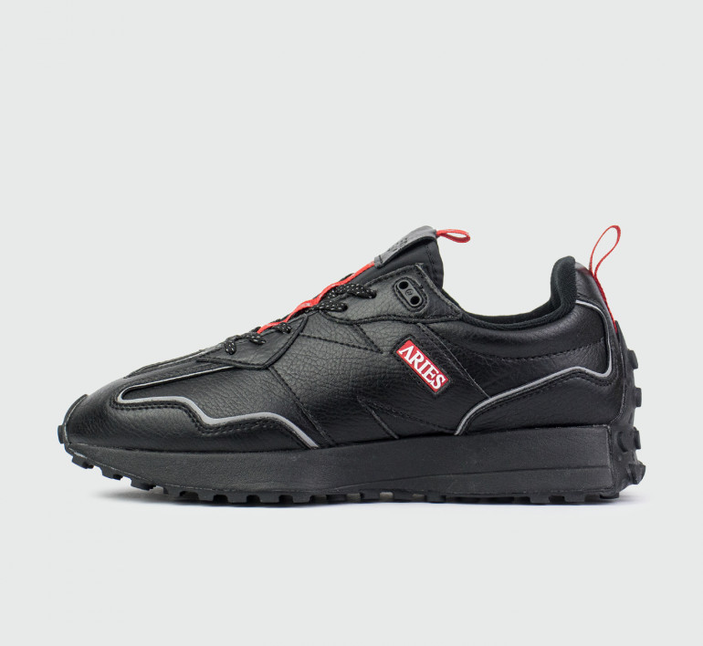 new-balance-327-aries-black-13707